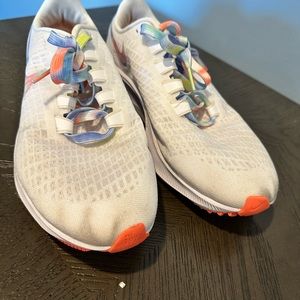 Nike running shoes. Needs washed!!